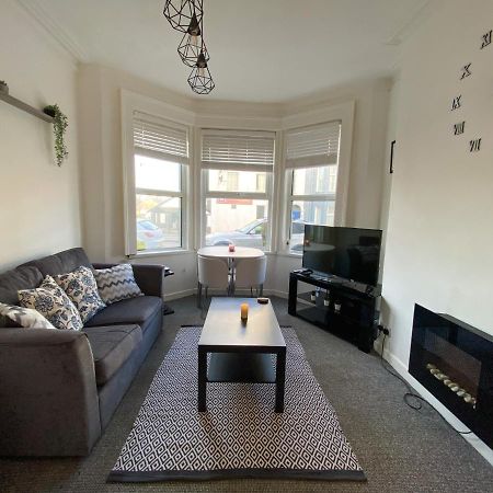 Cheap & Cheerful Apartment Near Bangor Marina Eksteriør billede