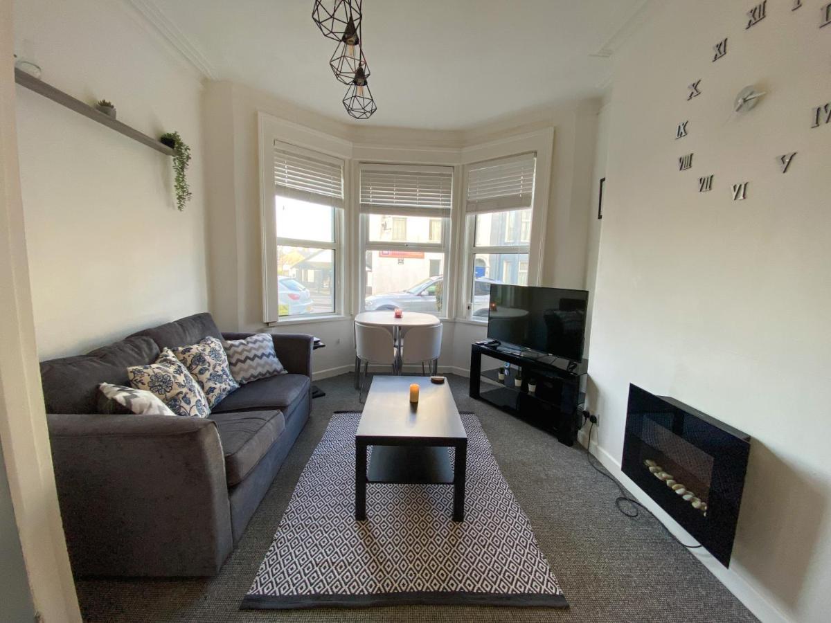 Cheap & Cheerful Apartment Near Bangor Marina Eksteriør billede