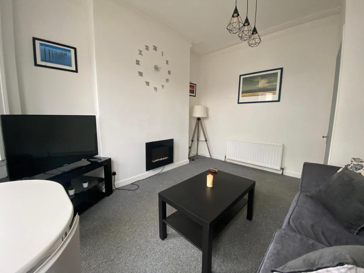 Cheap & Cheerful Apartment Near Bangor Marina Eksteriør billede