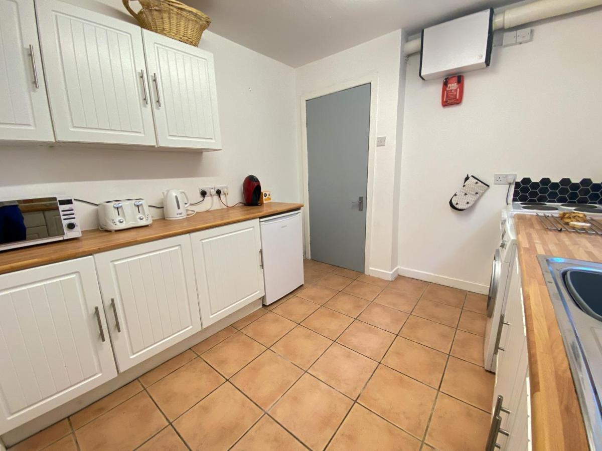 Cheap & Cheerful Apartment Near Bangor Marina Eksteriør billede